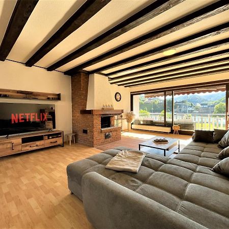 Apartamento Traumaussicht Kamin Balkon Burgblick 65 Zoll Tv Netflix Sky Joyn Lindenplatz Bullay Exterior foto