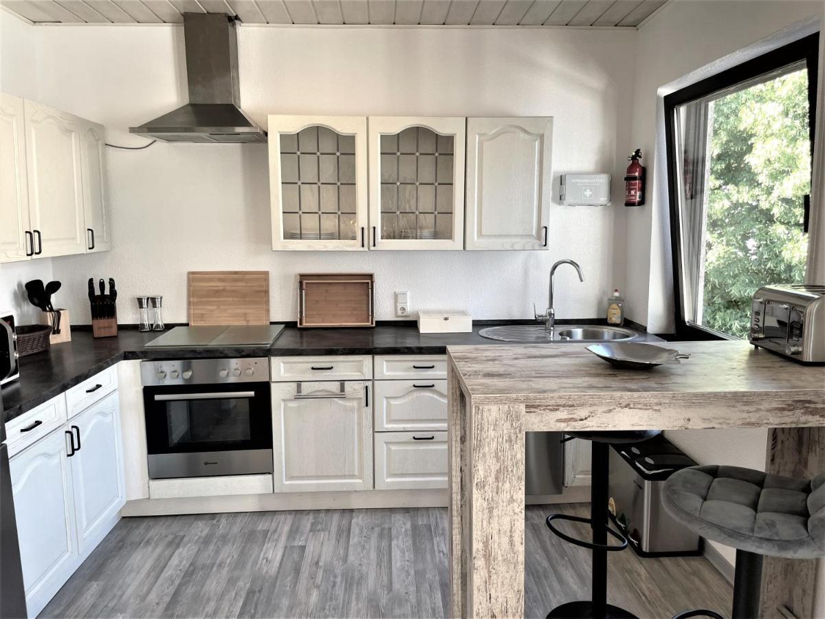 Apartamento Traumaussicht Kamin Balkon Burgblick 65 Zoll Tv Netflix Sky Joyn Lindenplatz Bullay Exterior foto